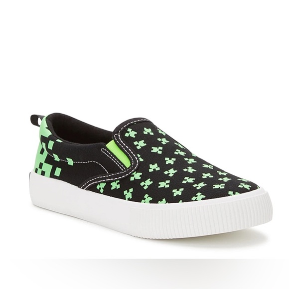 Minecraft Little & Big Kids Slip-On Sneakers size 3 nwt - Picture 1 of 8